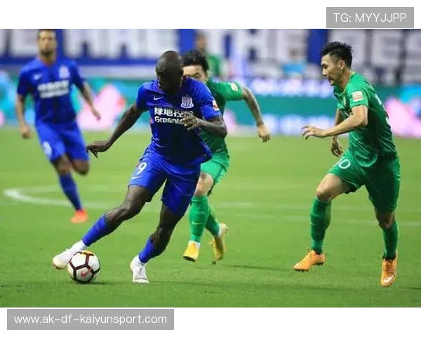 上海申花拉唐远射破门:激情与商机并行的城市故事 上海申花拉唐远射破门:激情与商机并行的城市故事